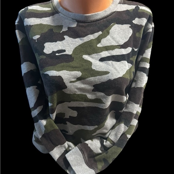 Kule Women's Medium 100% ORGANIC COTTON FLEECE Camo Sweatshirt Pullover Green - Picture 14 of 14